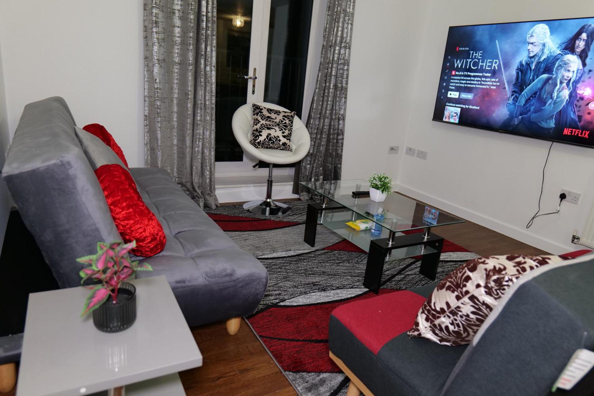 Giomakay Luxury Apartment