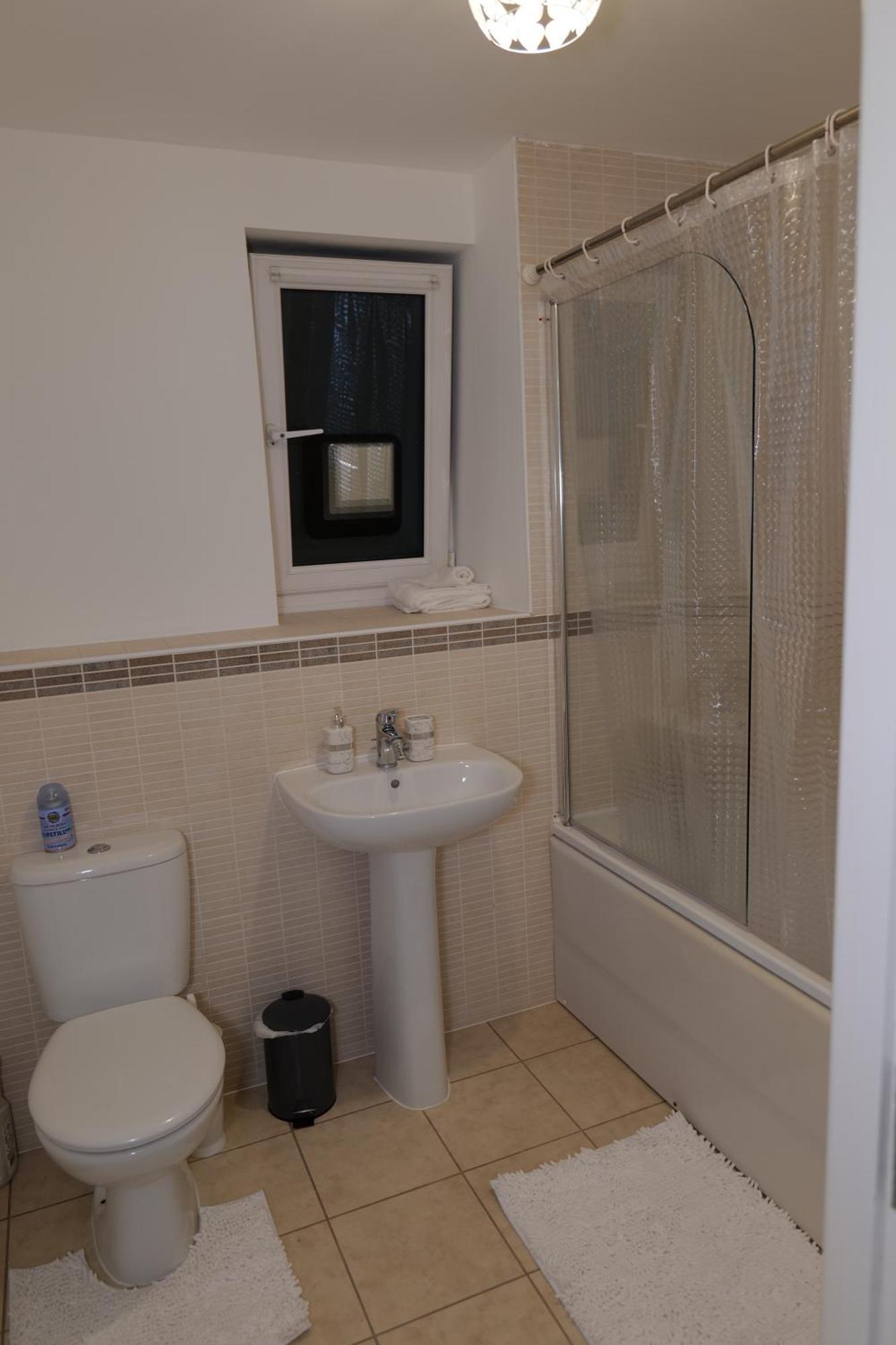 Giomakay Luxury * Milton Keynes
