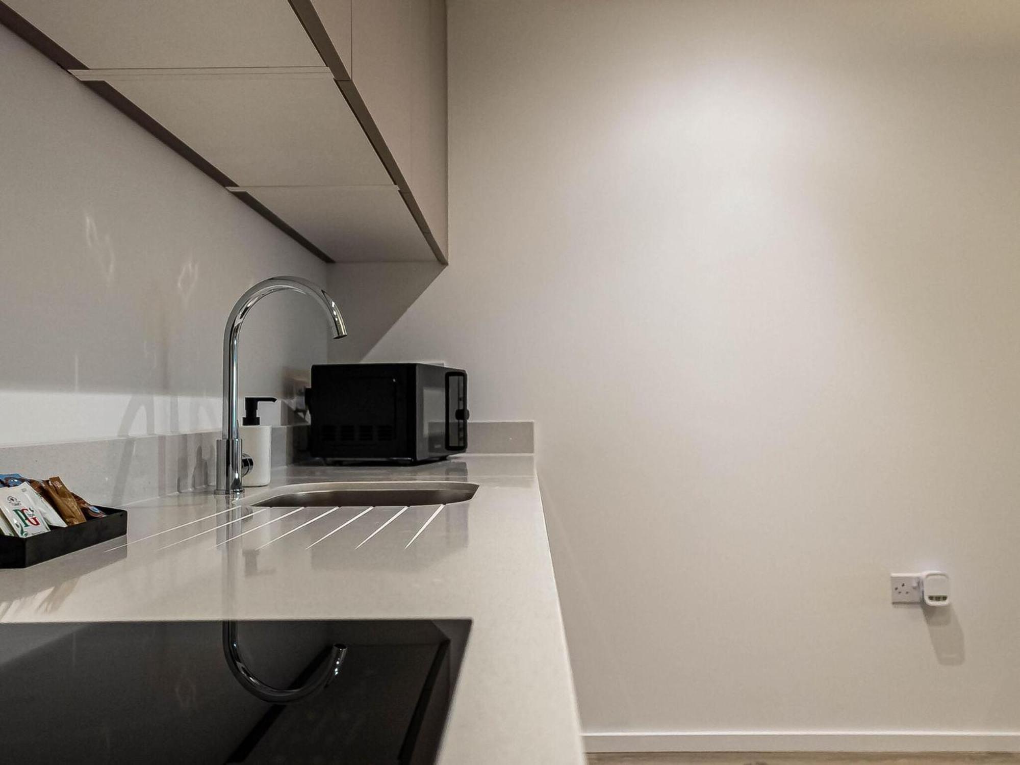Apartment Stunning View In Location Free Parking *