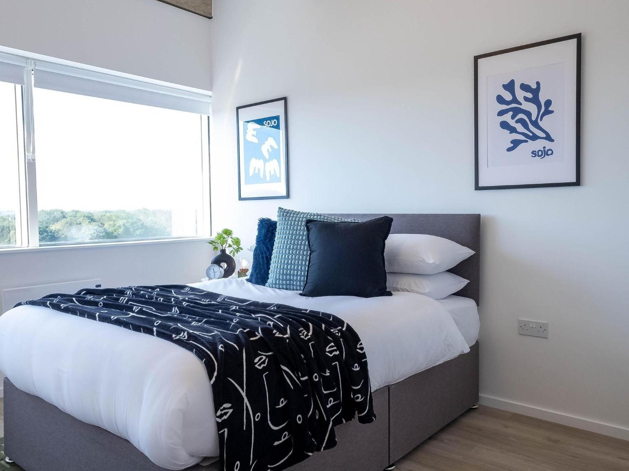 Apartment Stunning View In Location Free Parking Milton Keynes