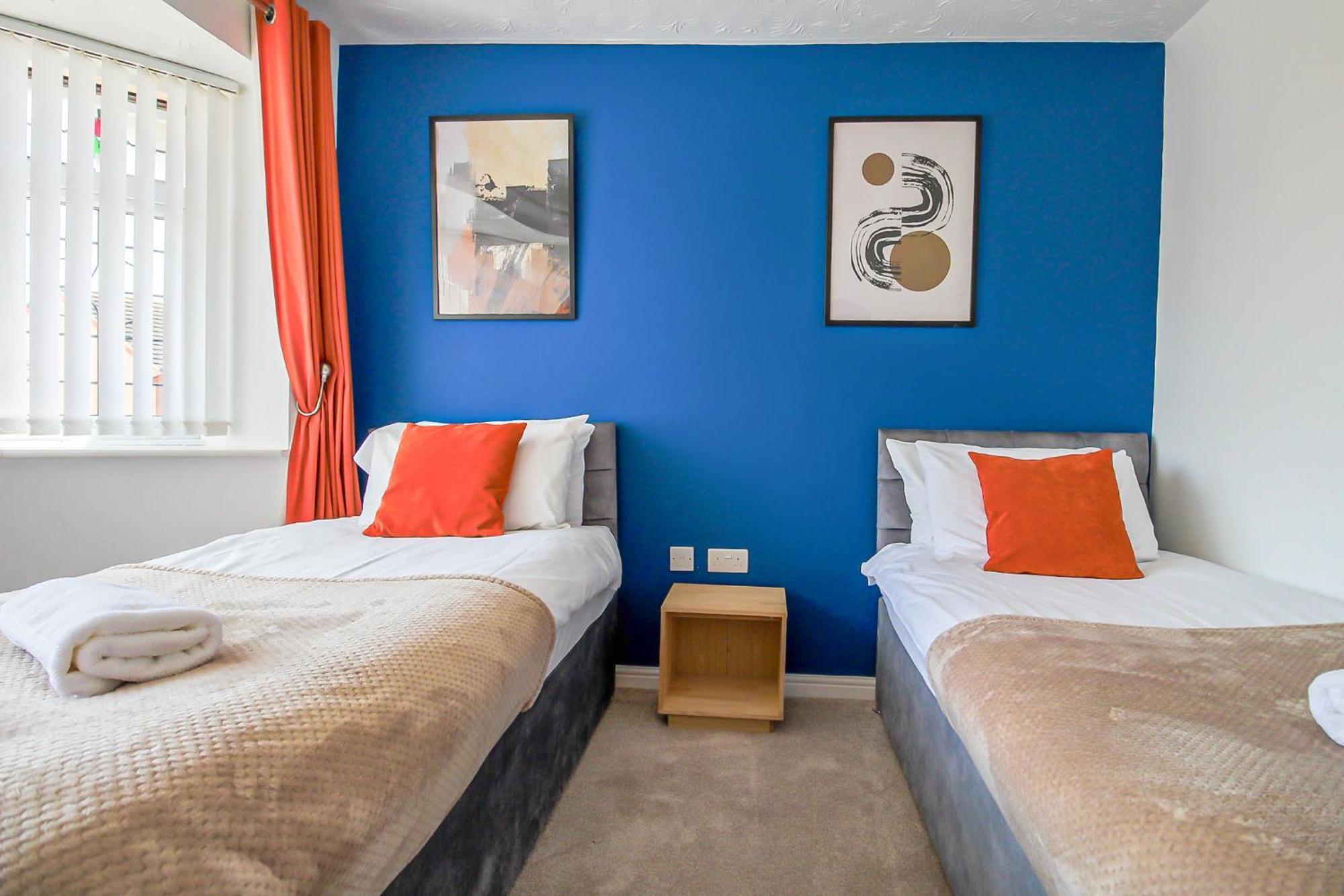 Host & - Wilshire Way Milton Keynes