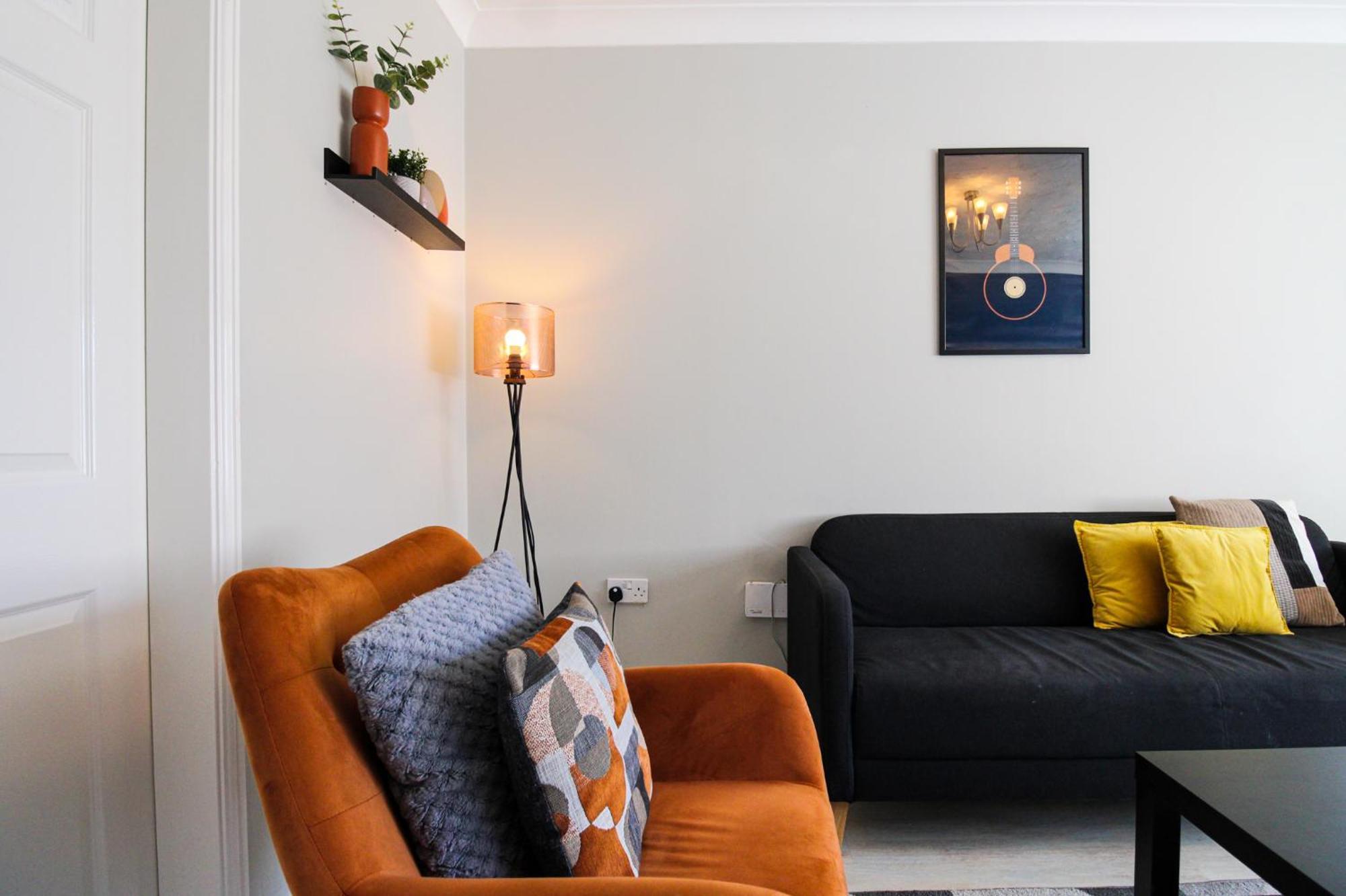 Apartment Host & - Wilshire Way *