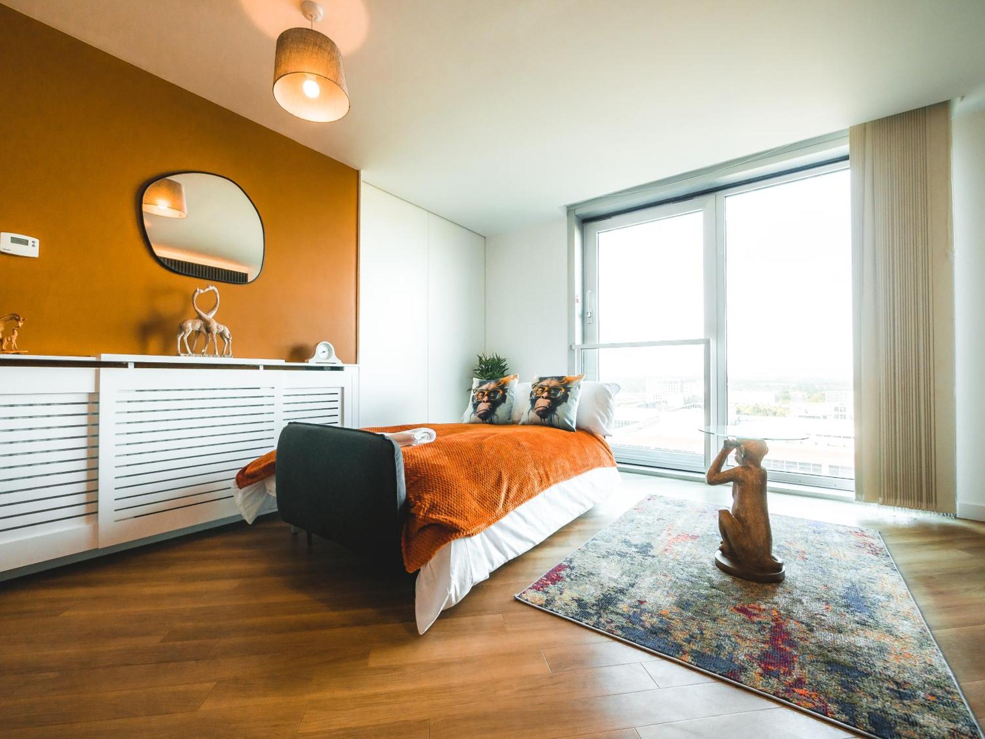 The Safari Luxury Milton Keynes