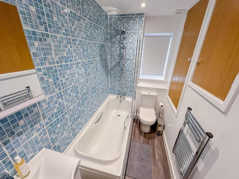Elegant In Wavendon Gate Mk