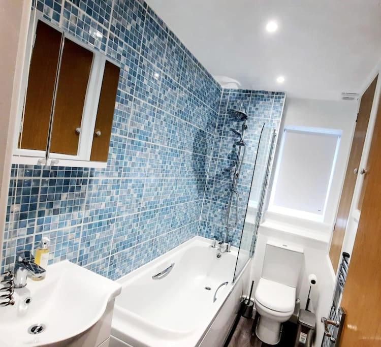 Elegant In Wavendon Gate Mk * Milton Keynes