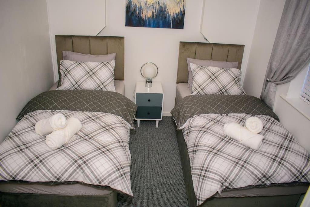 Elegant In Wavendon Gate Mk Apartment Milton Keynes