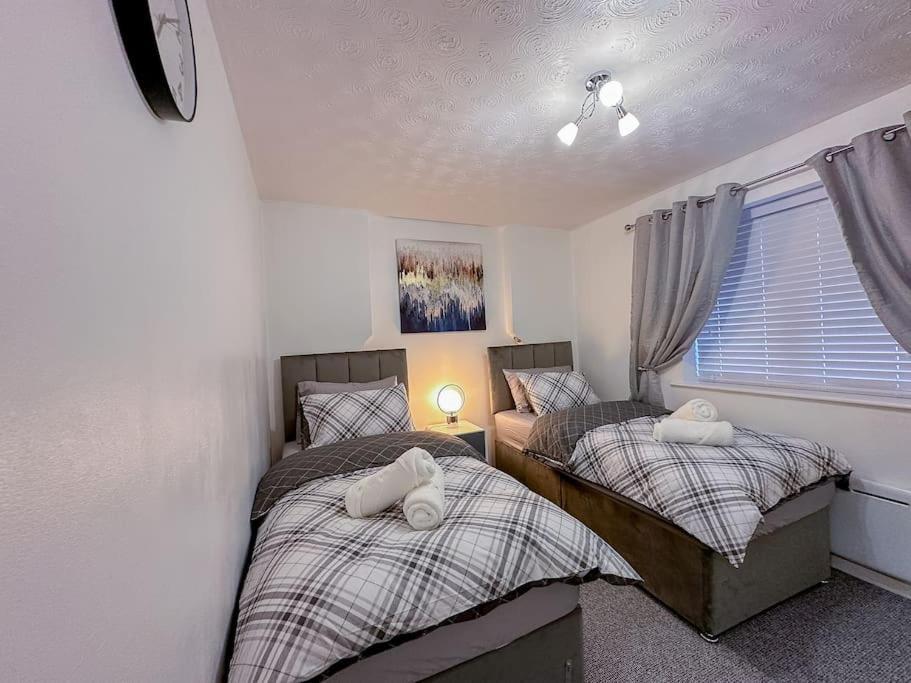Elegant In Wavendon Gate Mk