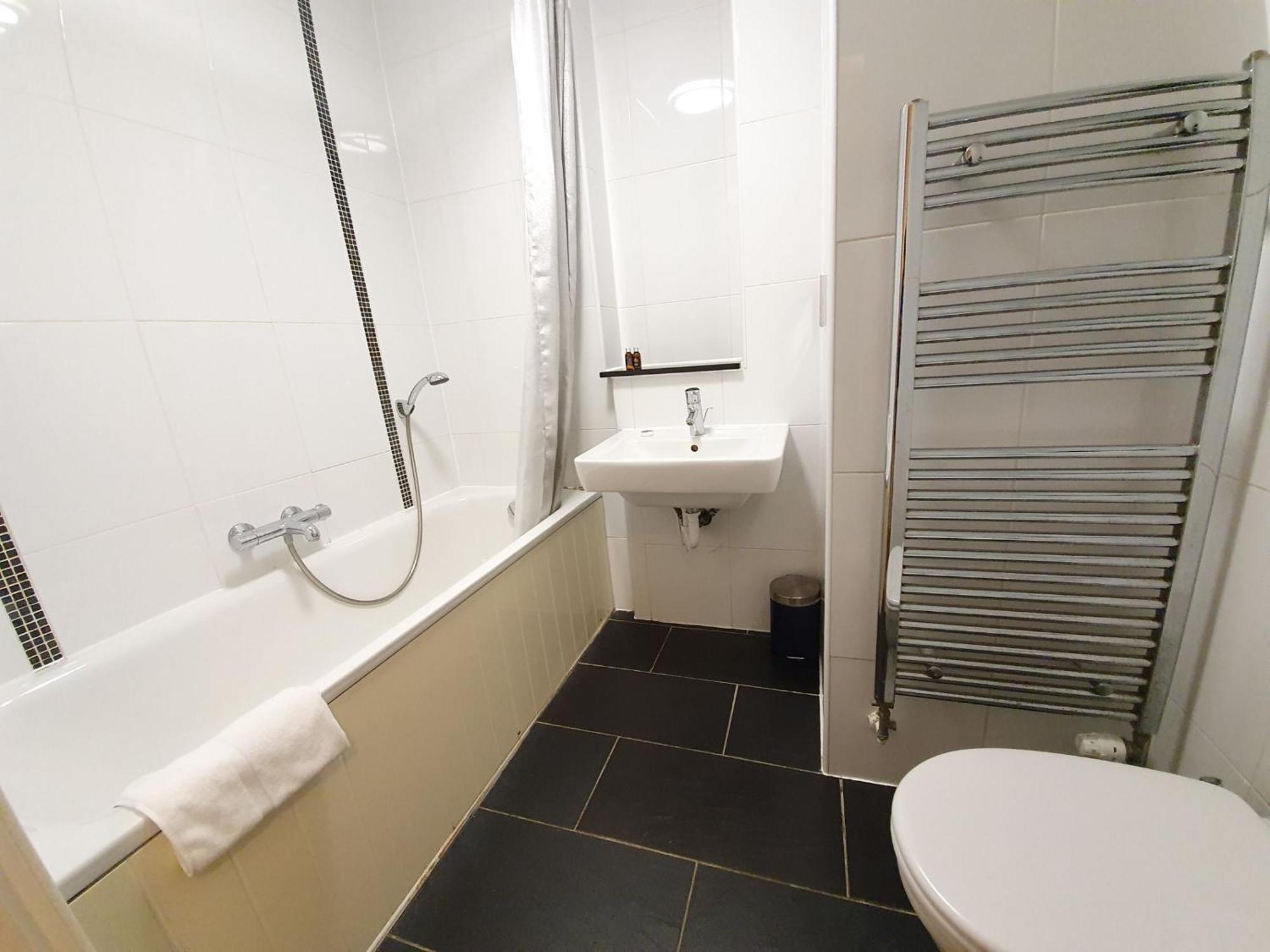 Dazzon - Hub - Central Mk Apartment Milton Keynes