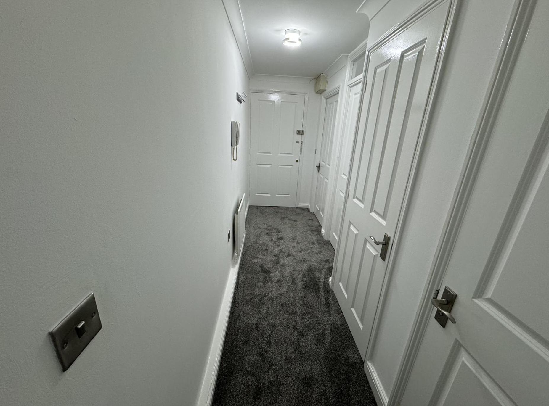 Apartment The Modern - 2 Bed 1 Bath Private Parking