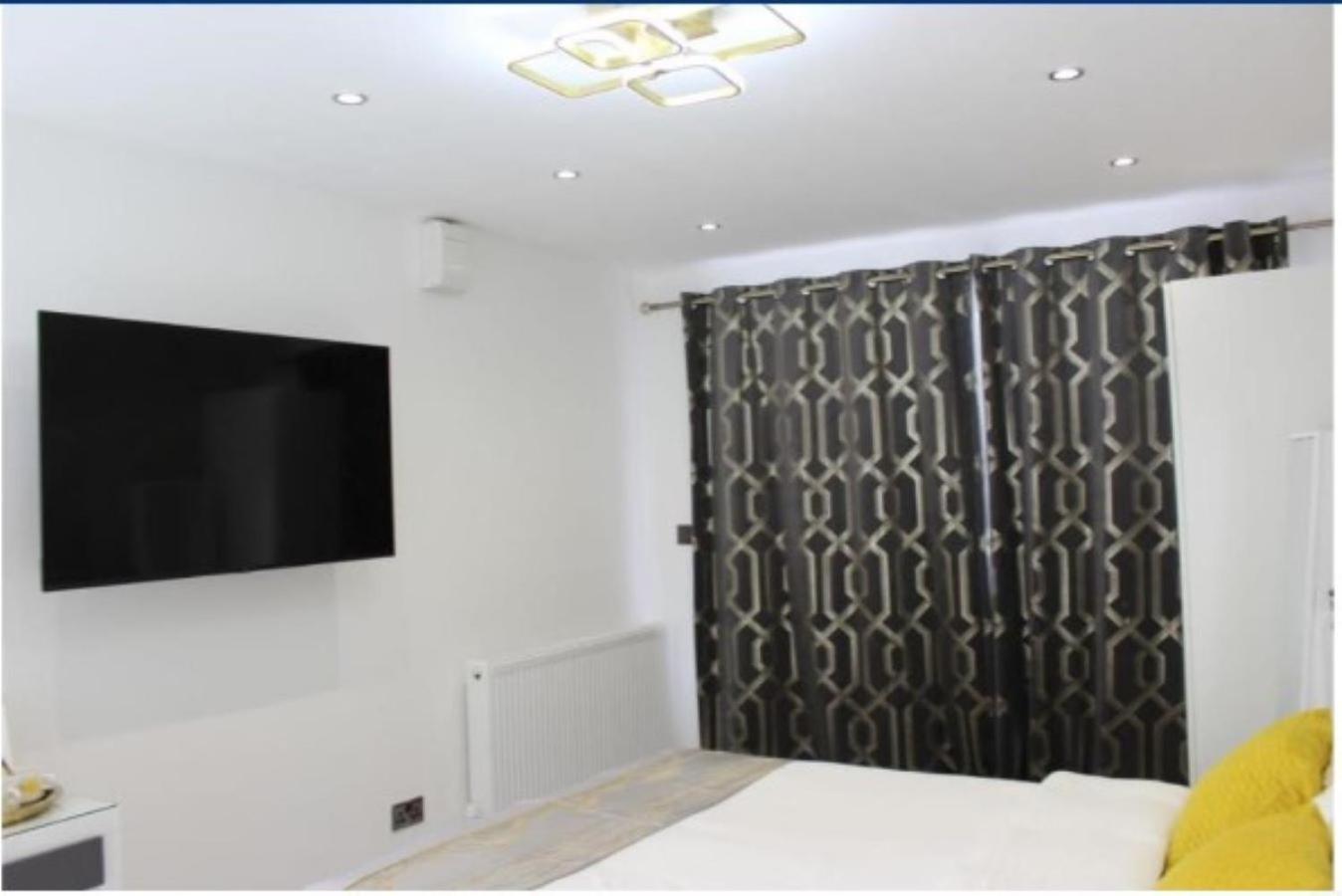 Mini Cosy Flat Apartment Milton Keynes
