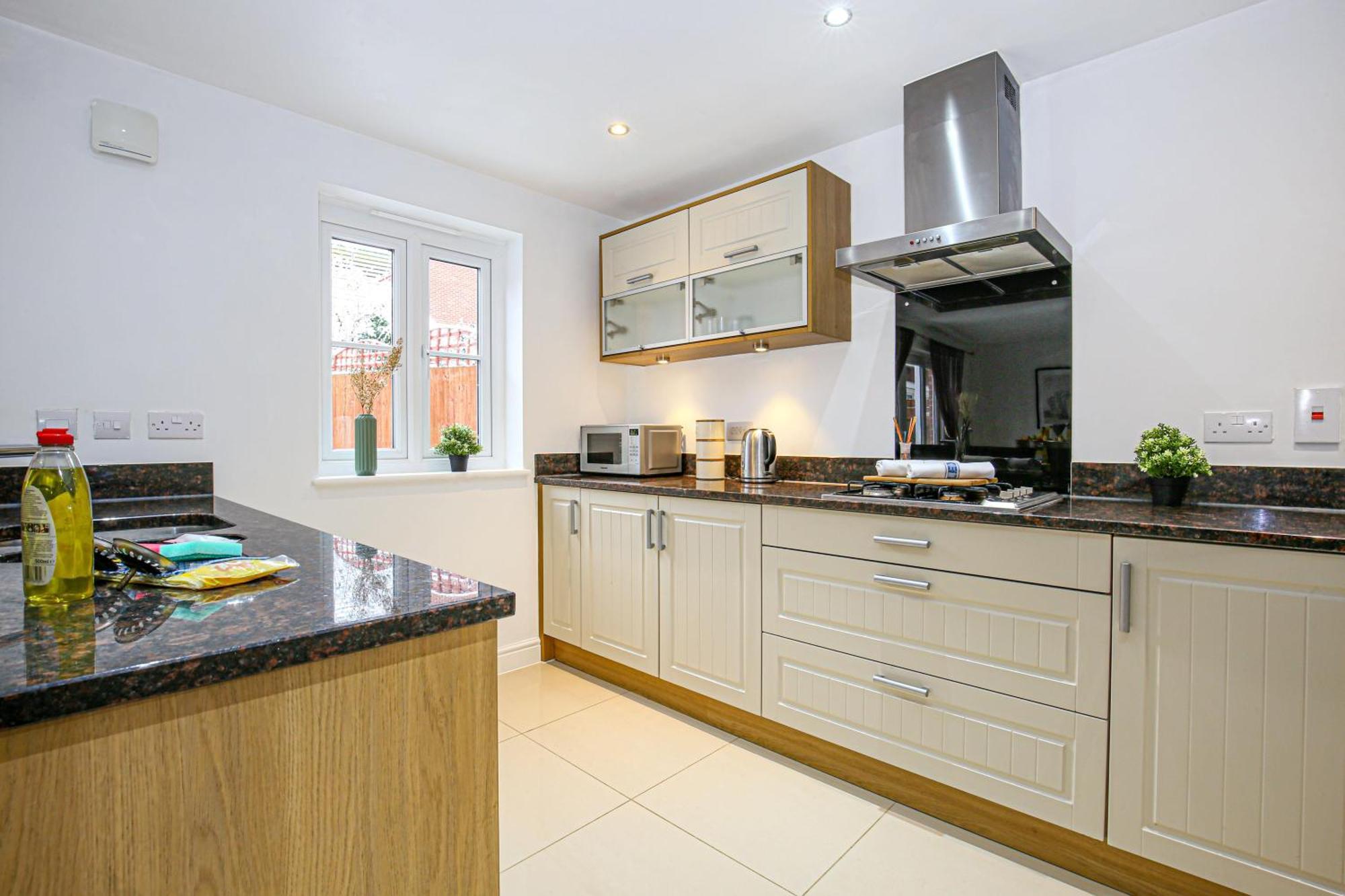 Casa de férias Detached 4 Bed-ultrafast Wifi Garden Free Parking