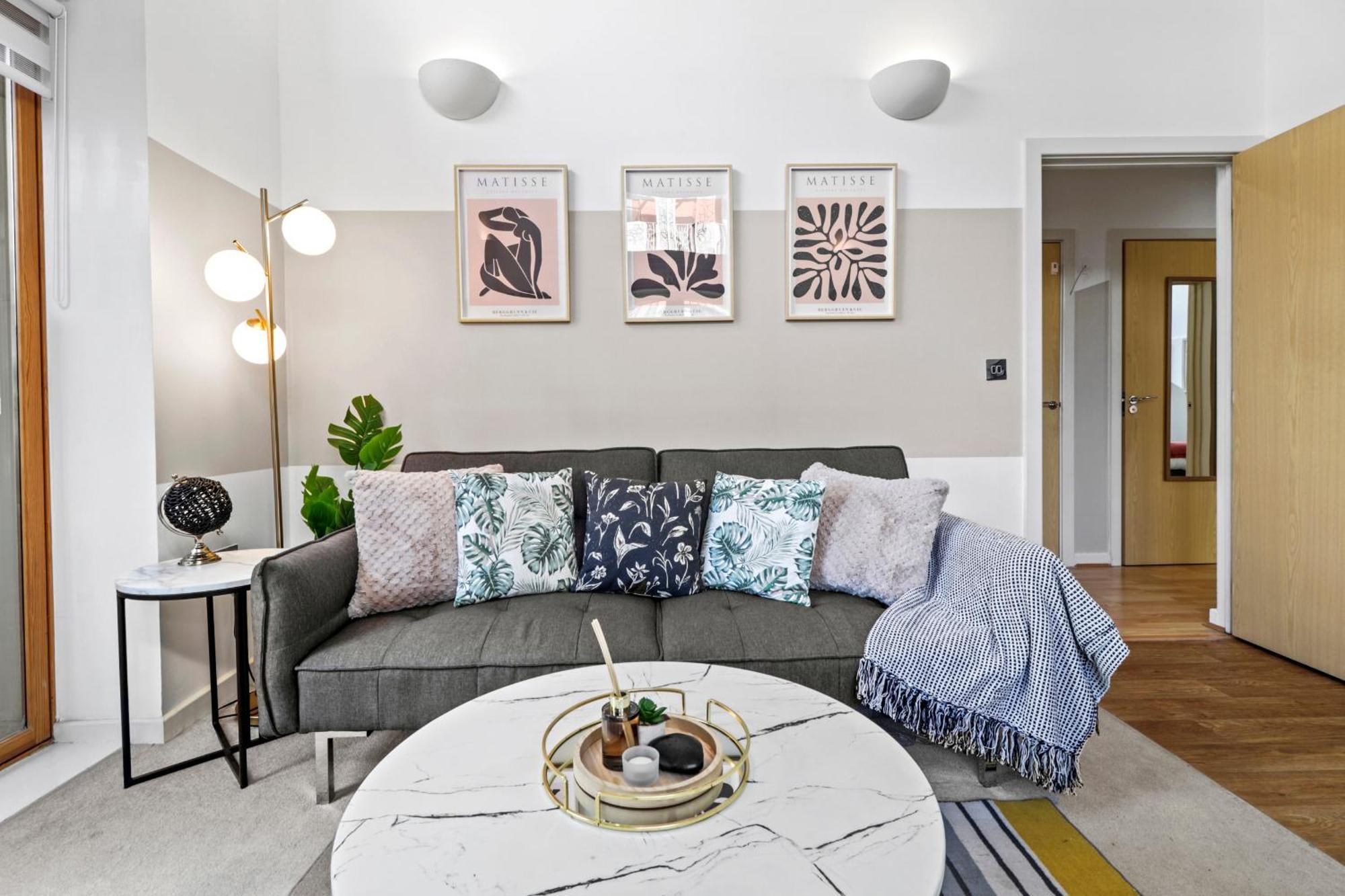 Apartment Sleek Modern