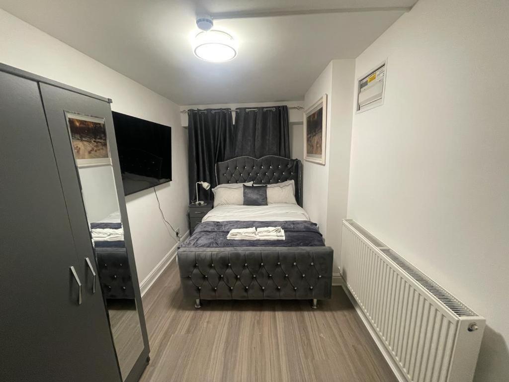 Fijans Cozy Quarters * Milton Keynes