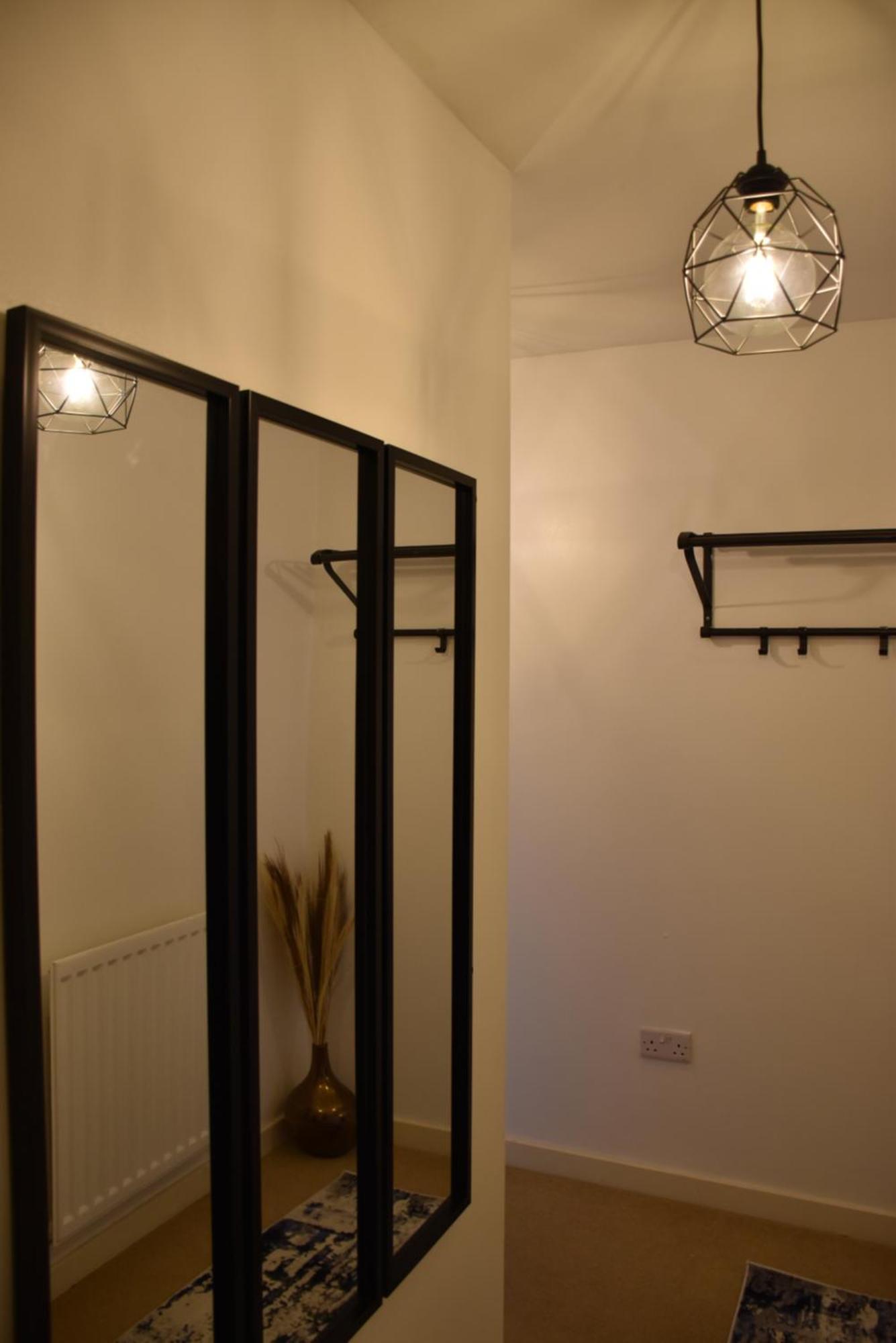 Luxurious & Spacious 2 Bed In