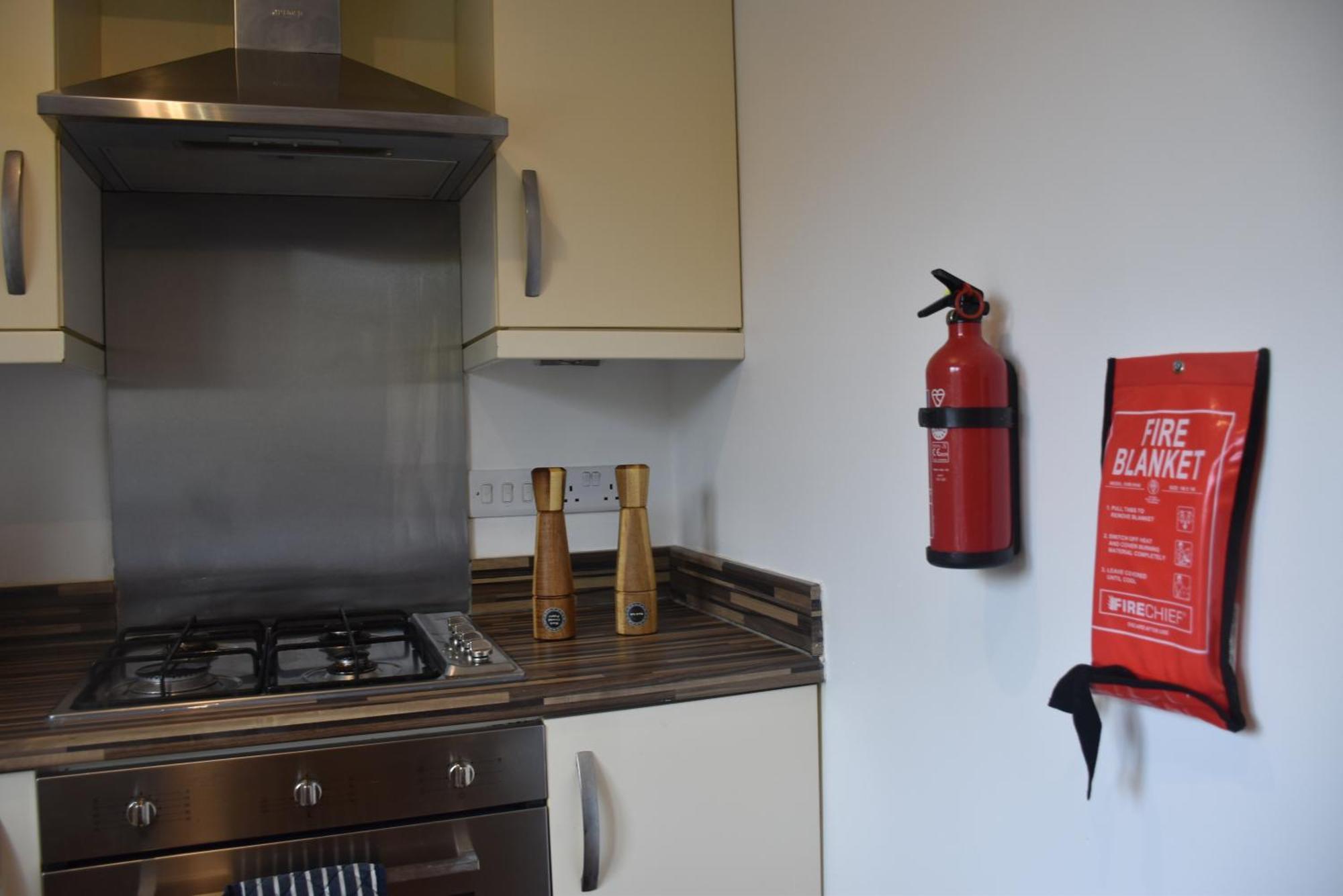 Luxurious & Spacious 2 Bed In Apartment