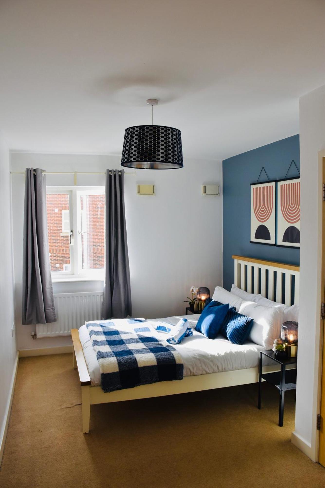 Apartment Luxurious & Spacious 2 Bed In Milton Keynes