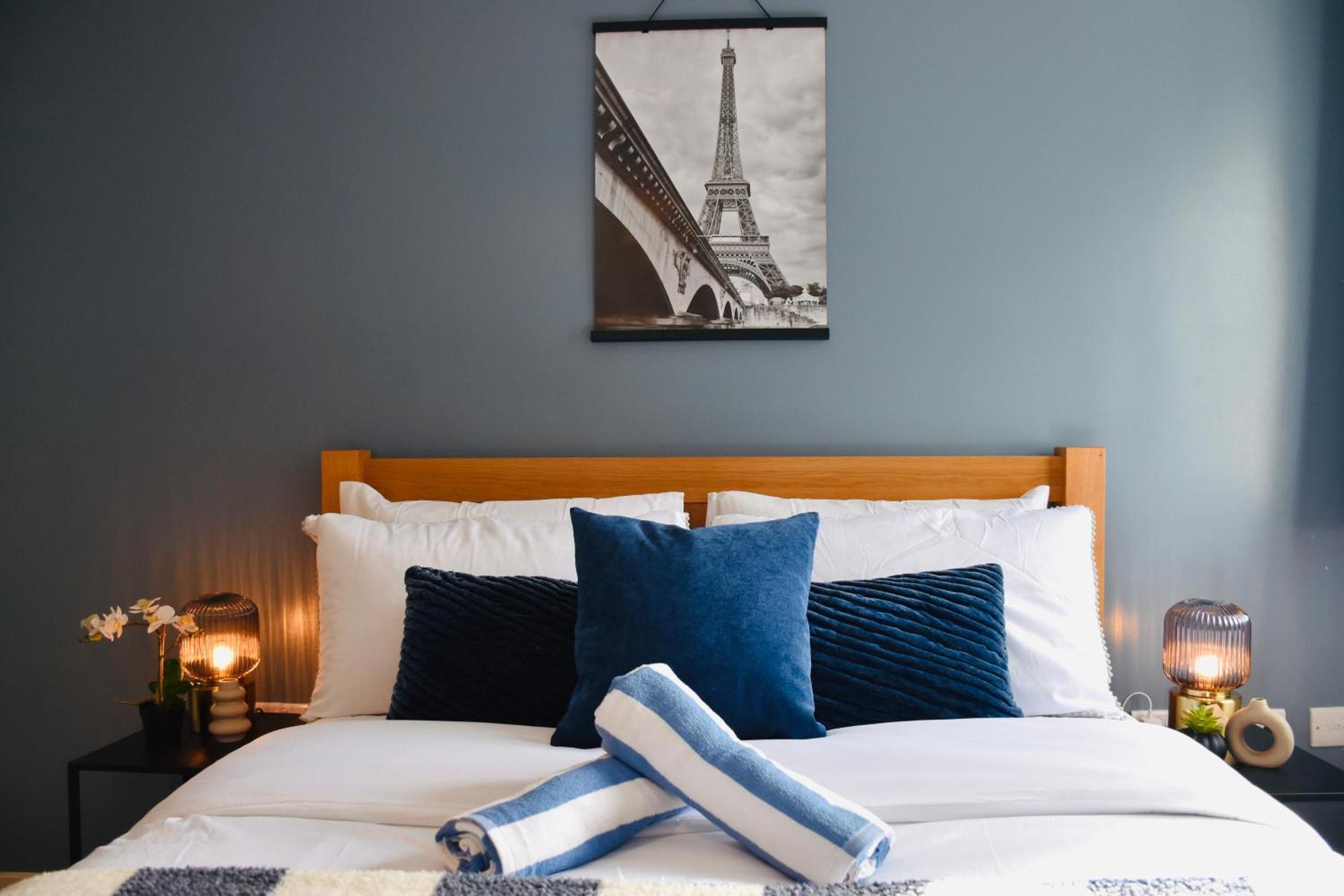 Apartment Luxurious & Spacious 2 Bed In
