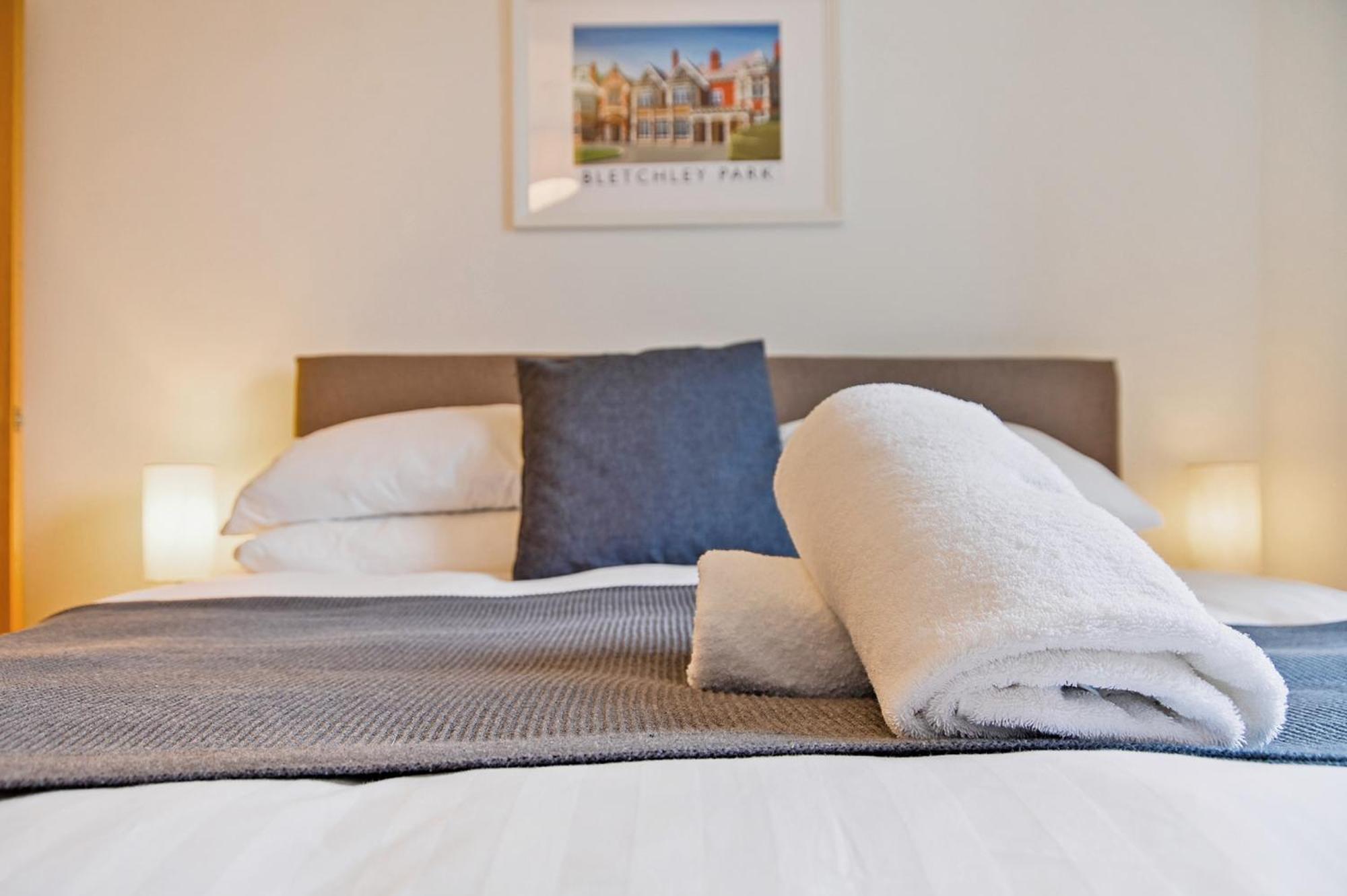 The Vizion Serviced From Pincott - Free Parking, Private Balcony, And Wifi Apartment Milton Keynes