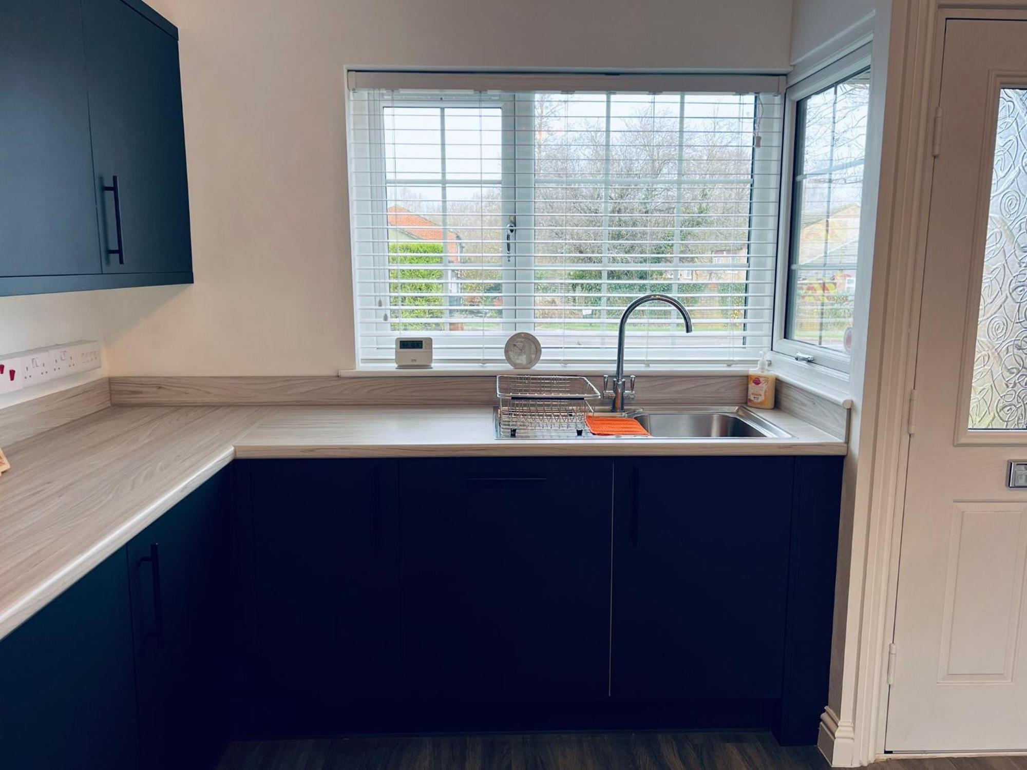 Close To Hospital - Ideal For Nurses - Disabled Facilities
