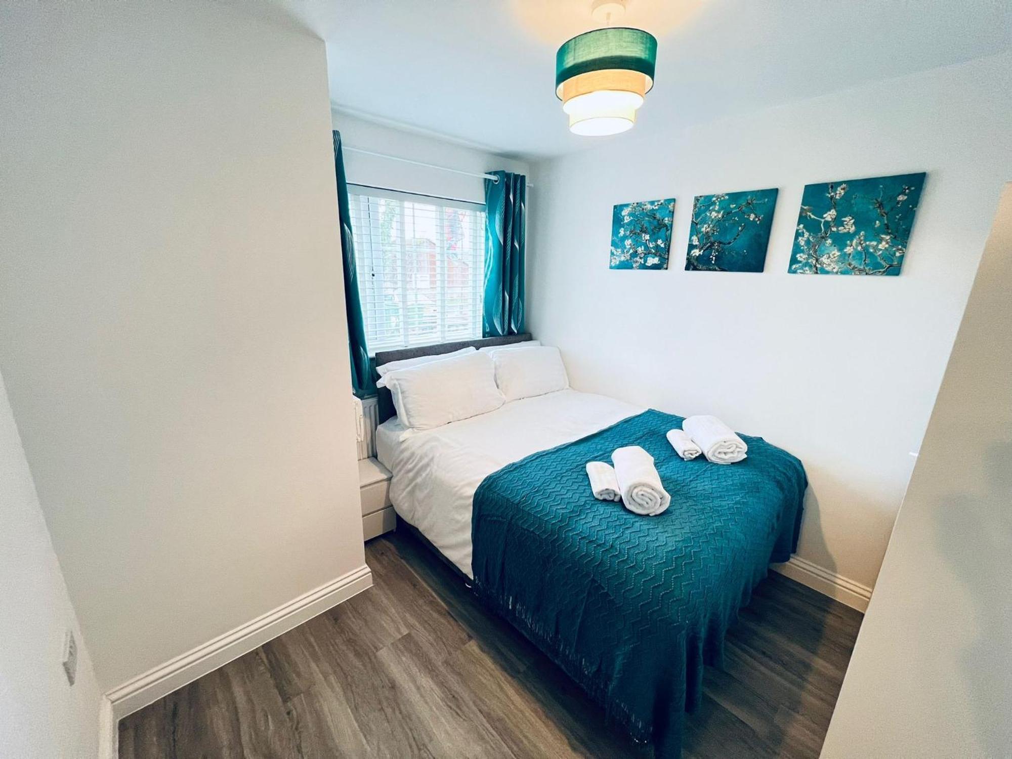 Close To Hospital - Ideal For Nurses - Disabled Facilities Holiday home *