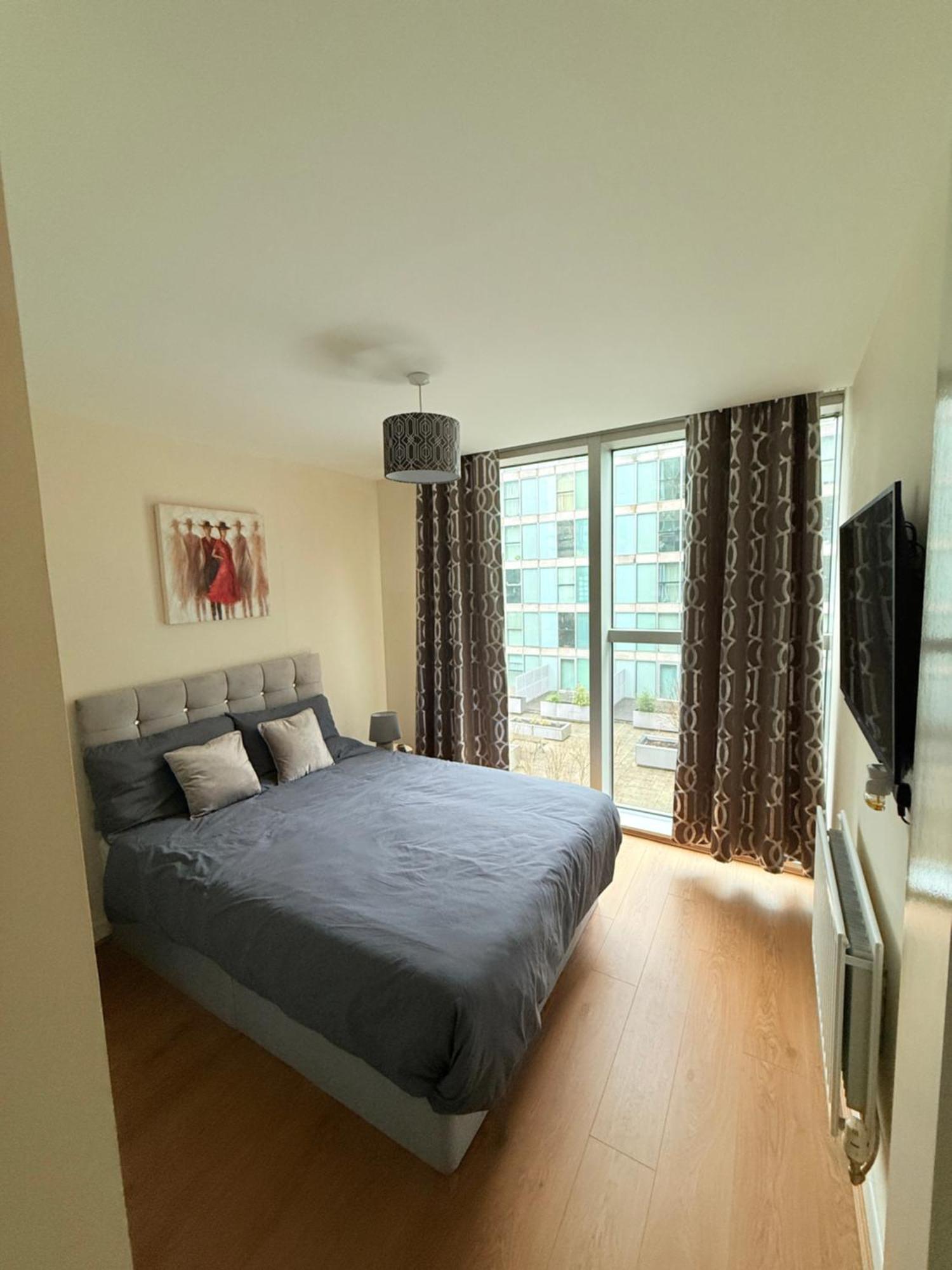 Hub Flat * Milton Keynes