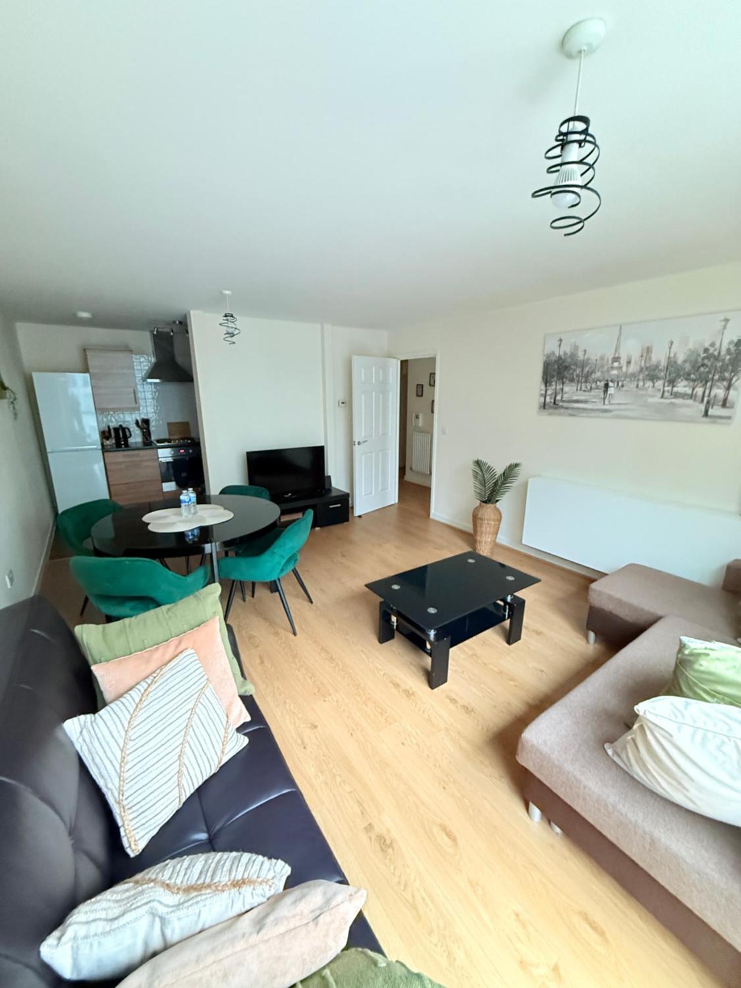 Apartment Hub Flat *