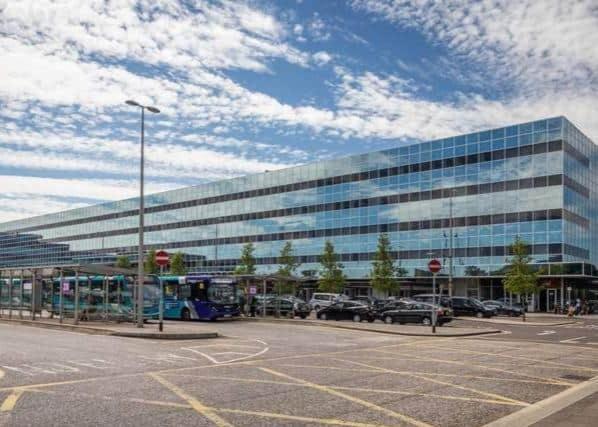 Luxe 1br Wlift & Free Gym Access In Station House
