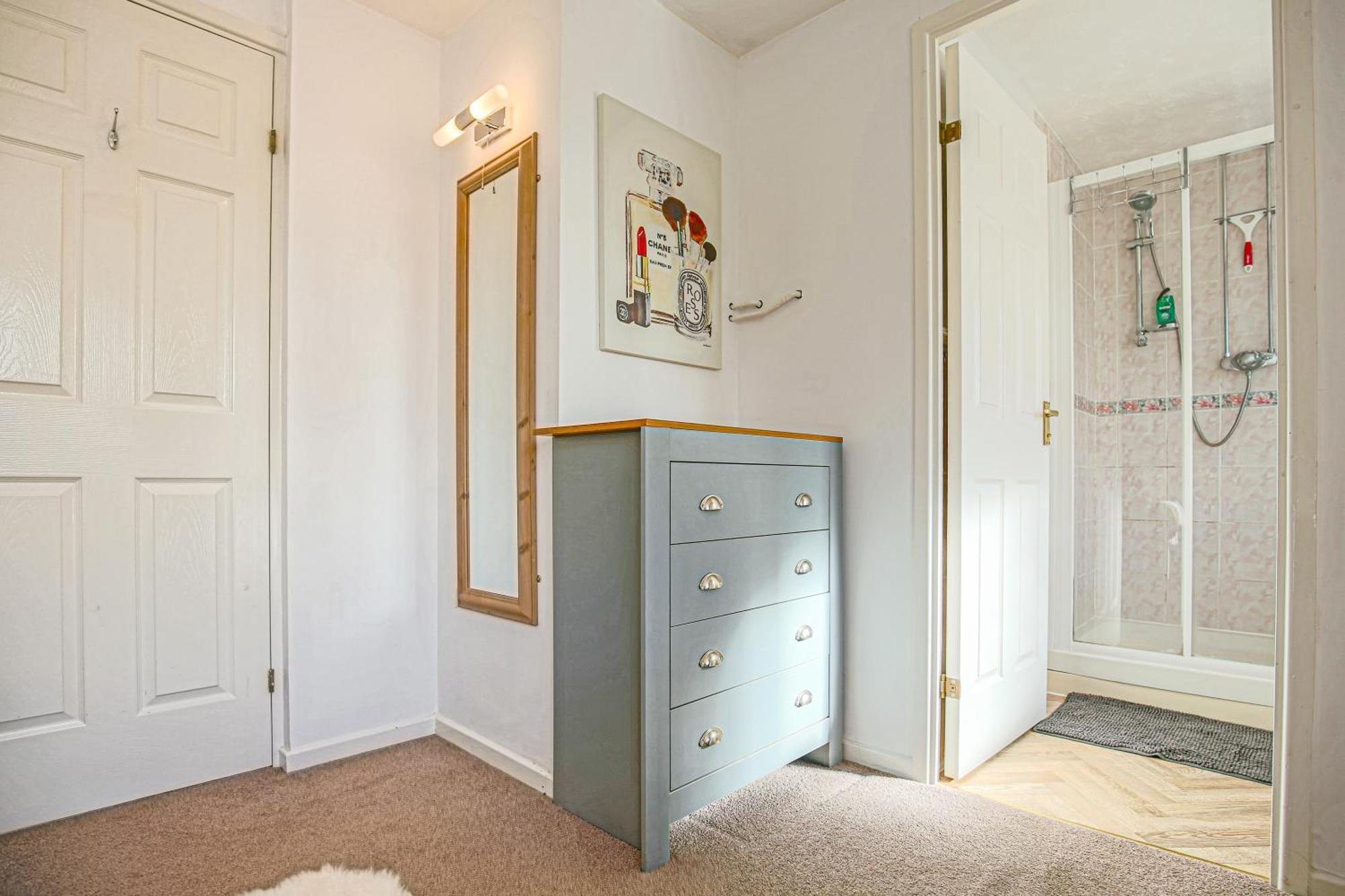 Holiday home Emerald House - Prime Location - Driveway Parking, Pool Table, Fast Wifi, Self Check-in And Sky Tv By Yoko *