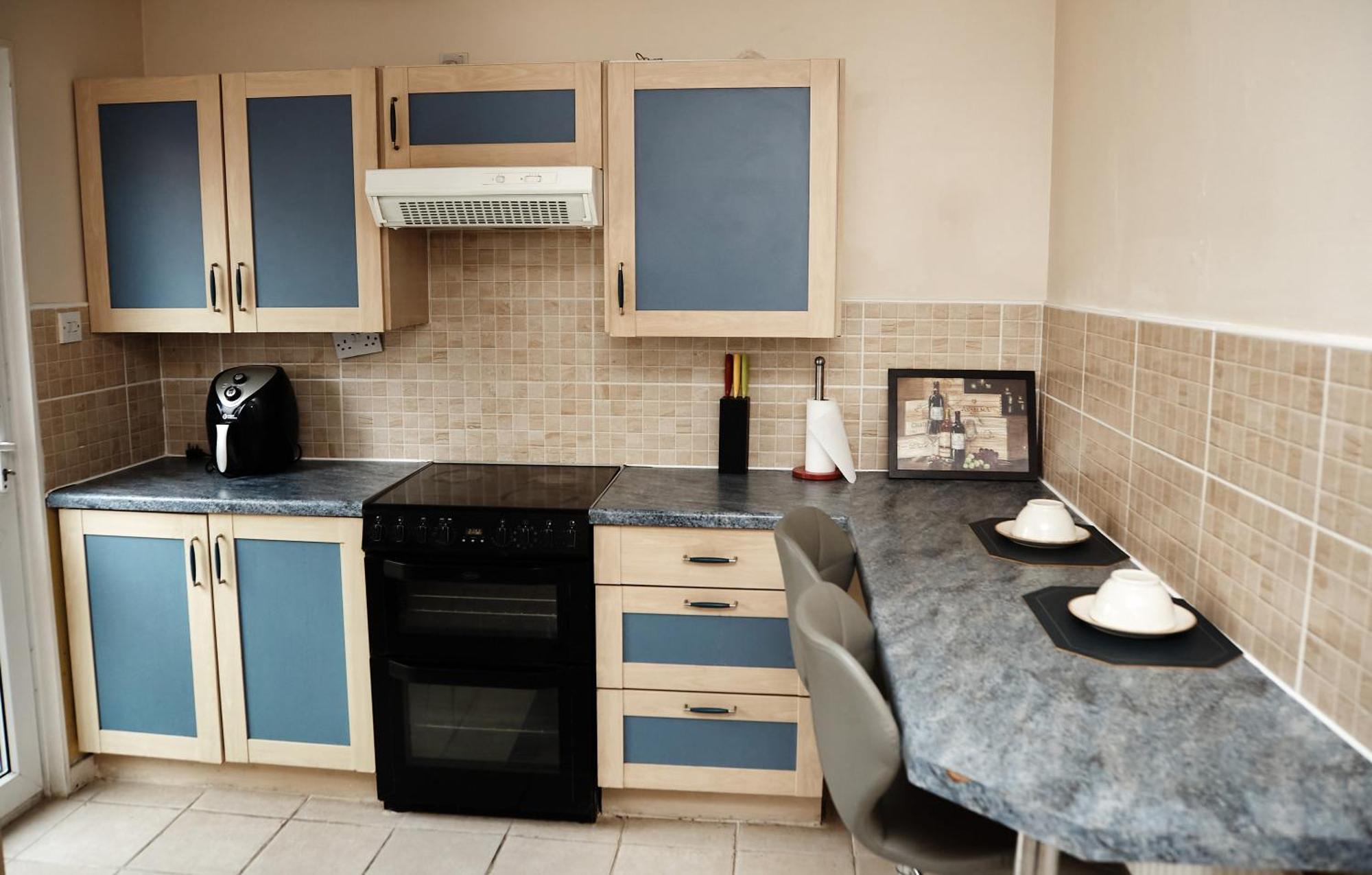 Mk Center House* 2 Bed * Milton Keynes