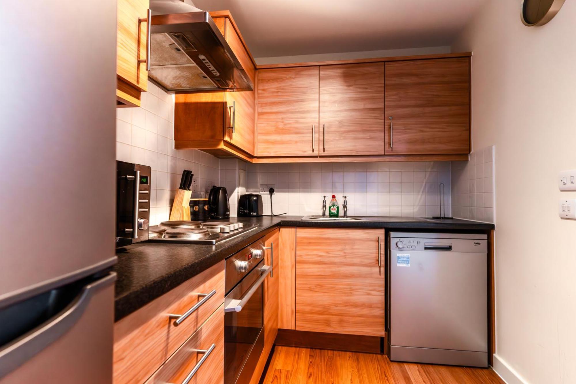 Cosy One Bed -the Hub Milton Keynes