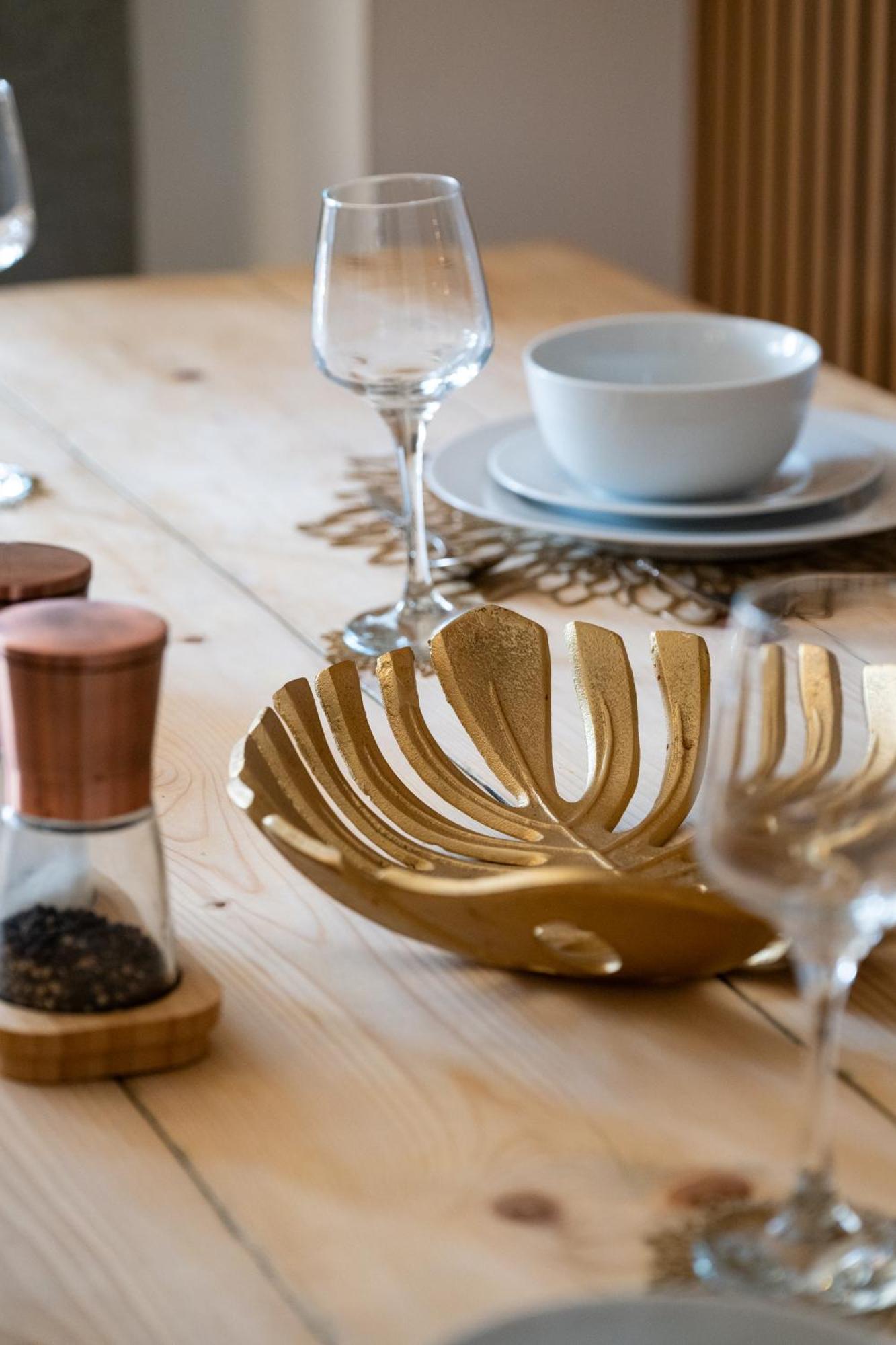 Brightleap Apartments: Modern Home-away With Entertainment & Amenities Milton Keynes