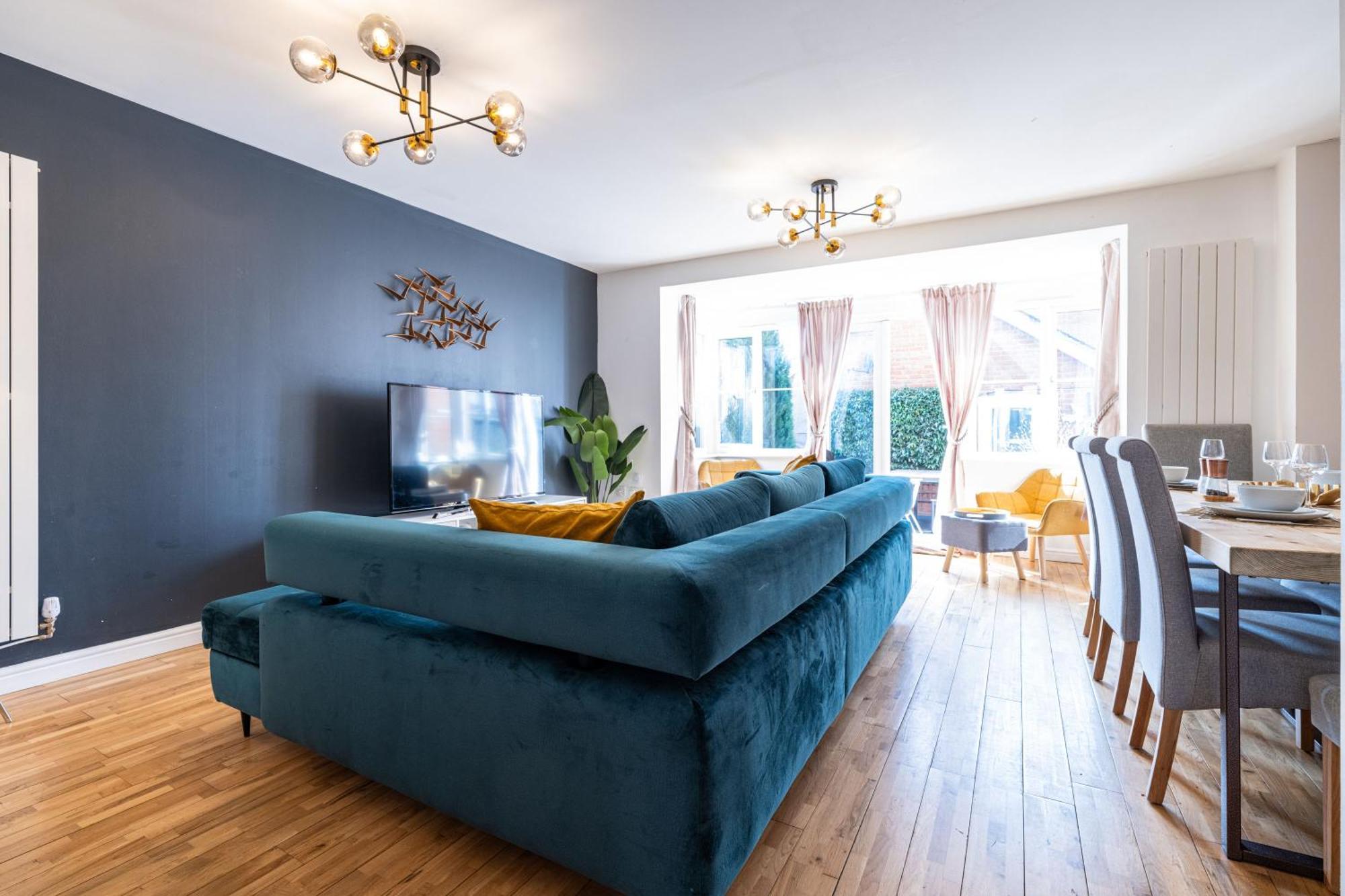 Brightleap Apartments: Modern Home-away With Entertainment & Amenities Apartamento *
