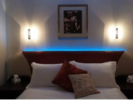 Peartree Waterside Hotel 3*