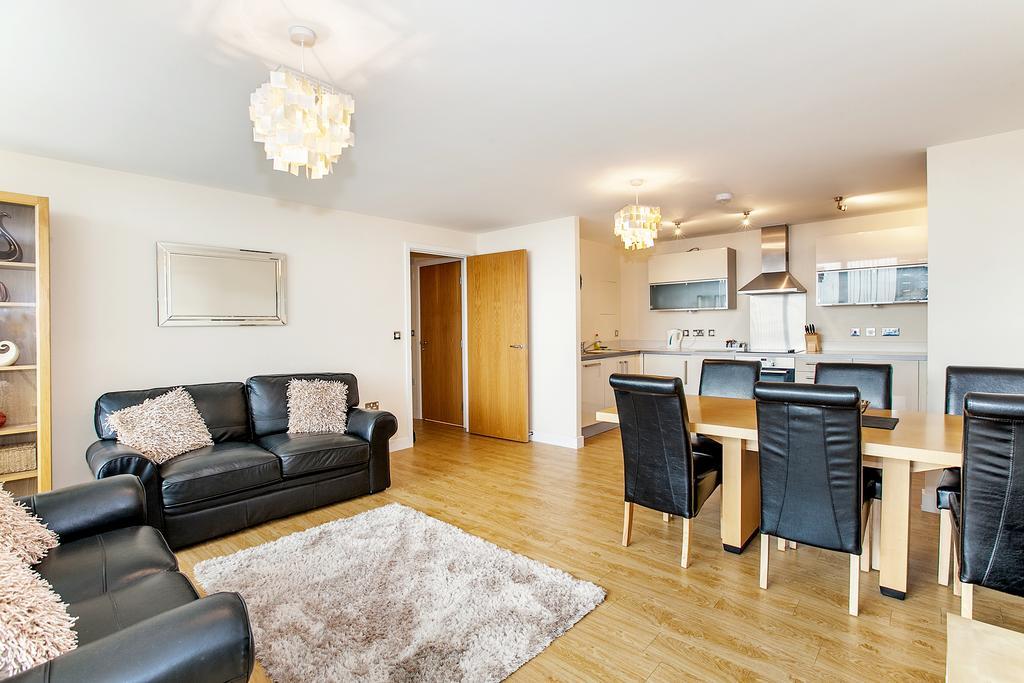 Shortstaymk Vizion Apartments, With Free Superfast Wi-Fi, Parking, Sky Sports And Movies Apartamento Milton Keynes
