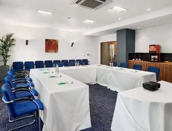 Ramada Encore 3* Milton Keynes