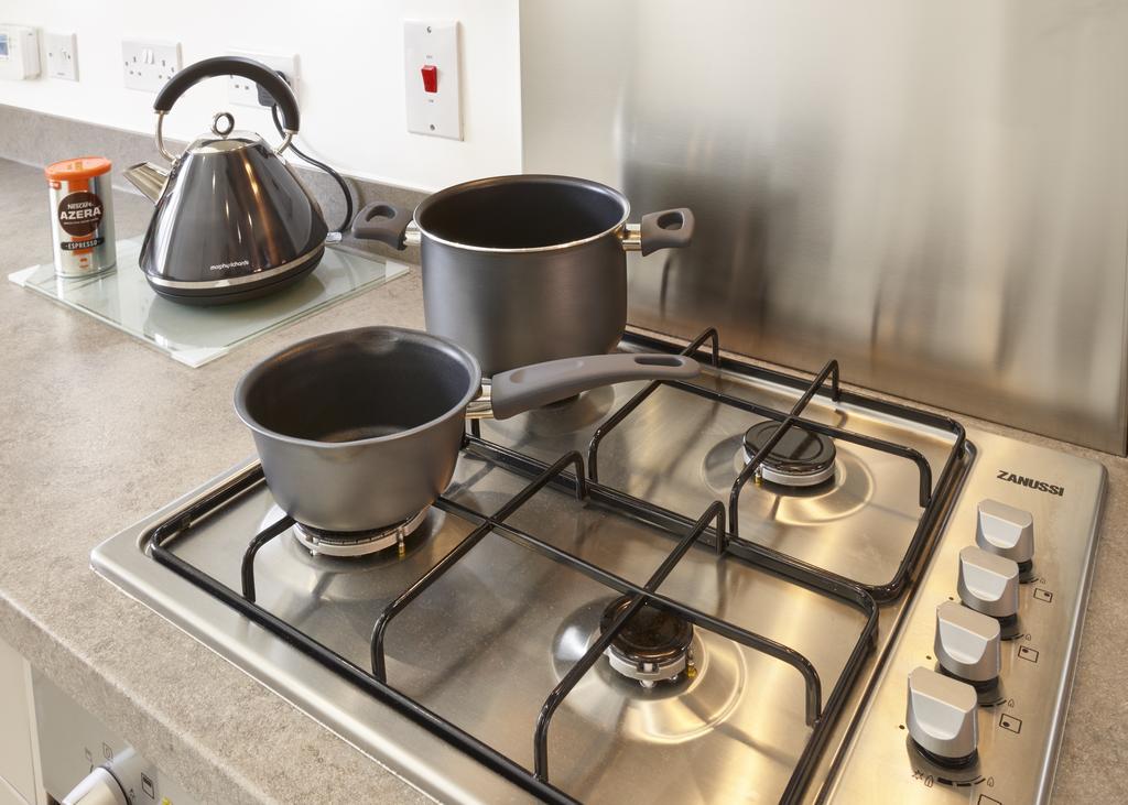 Holiday home Shortstaymk Campbell Park: Serviced With Sky Sports & Free Wi-fi Milton Keynes