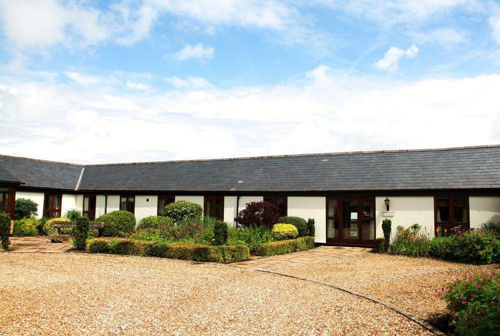 Manor Farm-mk Self-contained Serviced *