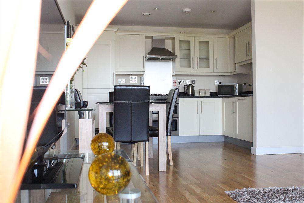 Cotels At Vizion: Serviced With Free Parking * Milton Keynes