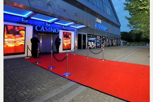 M K City Heights Apartment Milton Keynes