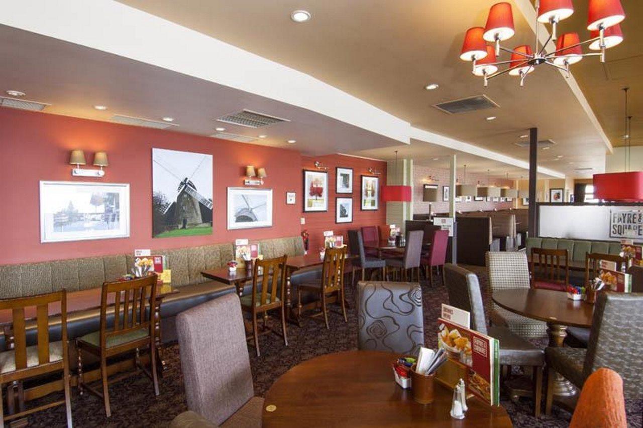 Premier Inn Milton Keynes East Willen Lake Milton Keynes