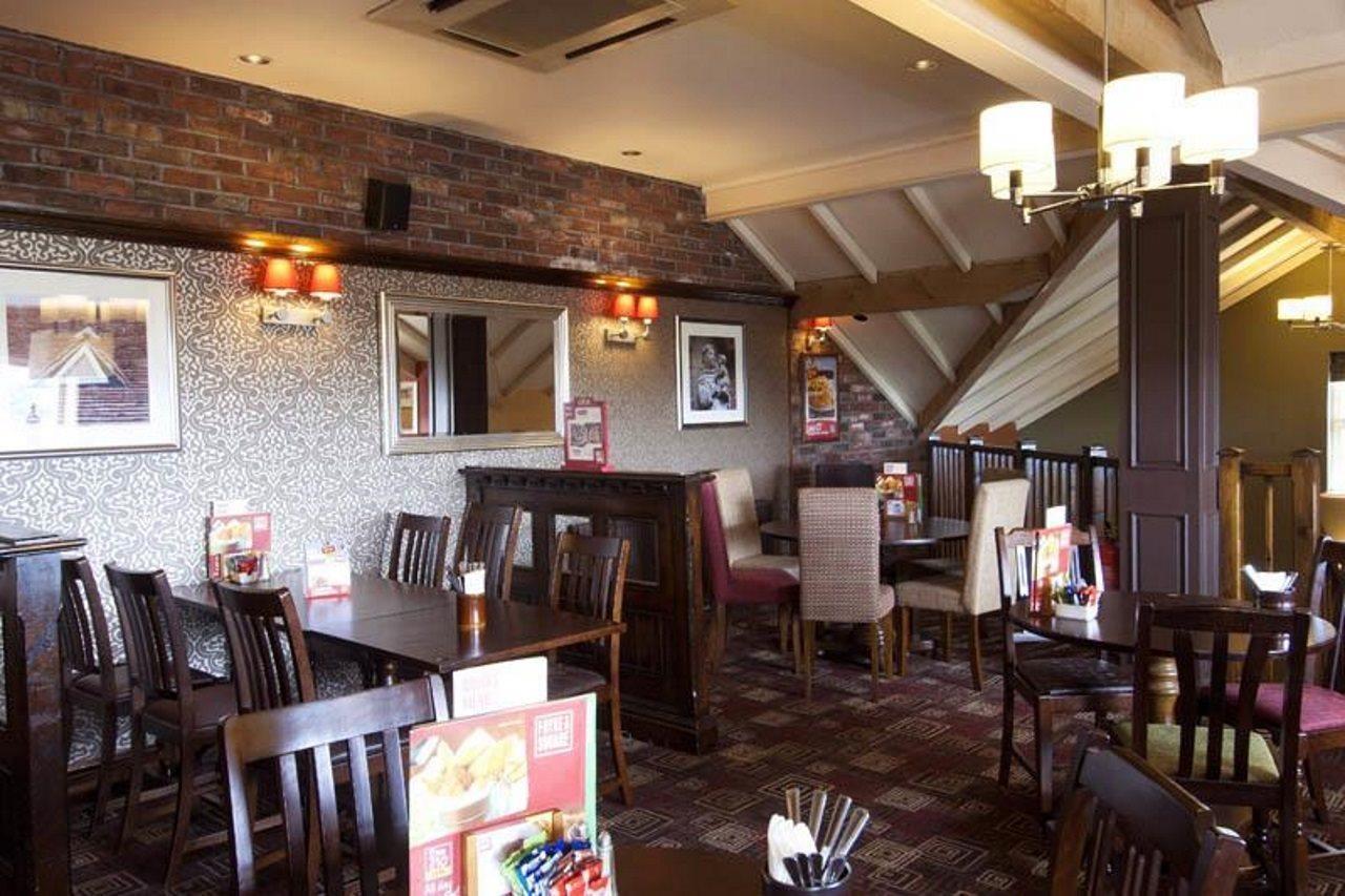Hotel Premier South West 3*