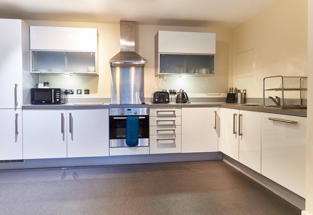 Apartamento Shortstaymk Vizion Apartments, With Free Superfast Wi-Fi, Parking, Sky Sports And Movies Milton Keynes