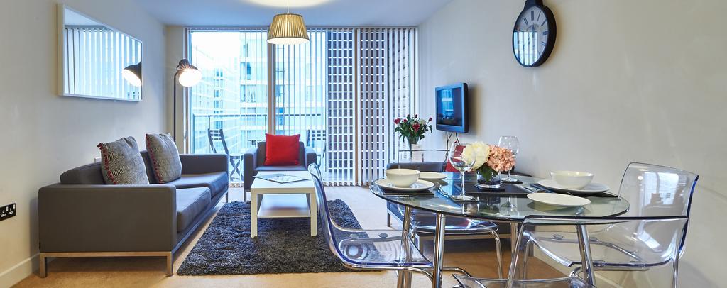 Shortstaymk Vizion Apartments, With Free Superfast Wi-Fi, Parking, Sky Sports And Movies Milton Keynes
