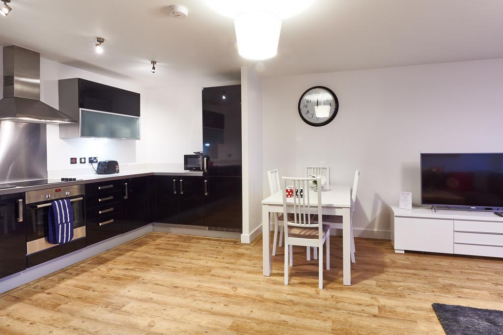 Shortstaymk Vizion Apartments, With Free Superfast Wi-Fi, Parking, Sky Sports And Movies Apartamento