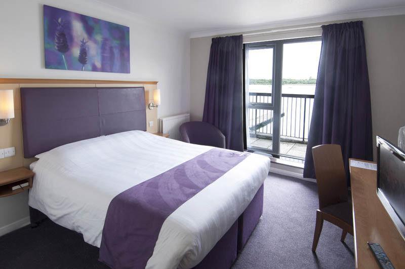 Premier Inn Milton Keynes East Willen Lake Hotel