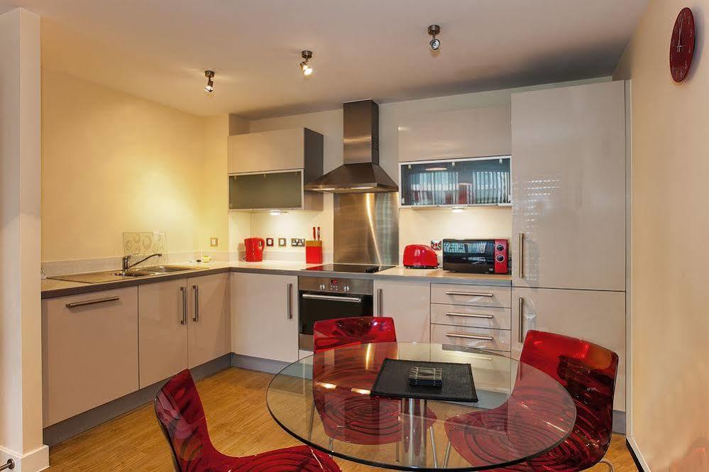 Vizion By Shortstaymk Hotel 4*