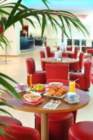 Ramada Encore Hotel 3*