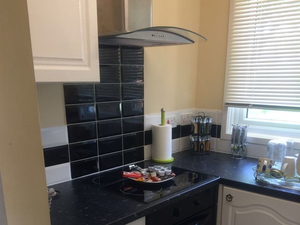 M K City Heights Apartment Milton Keynes