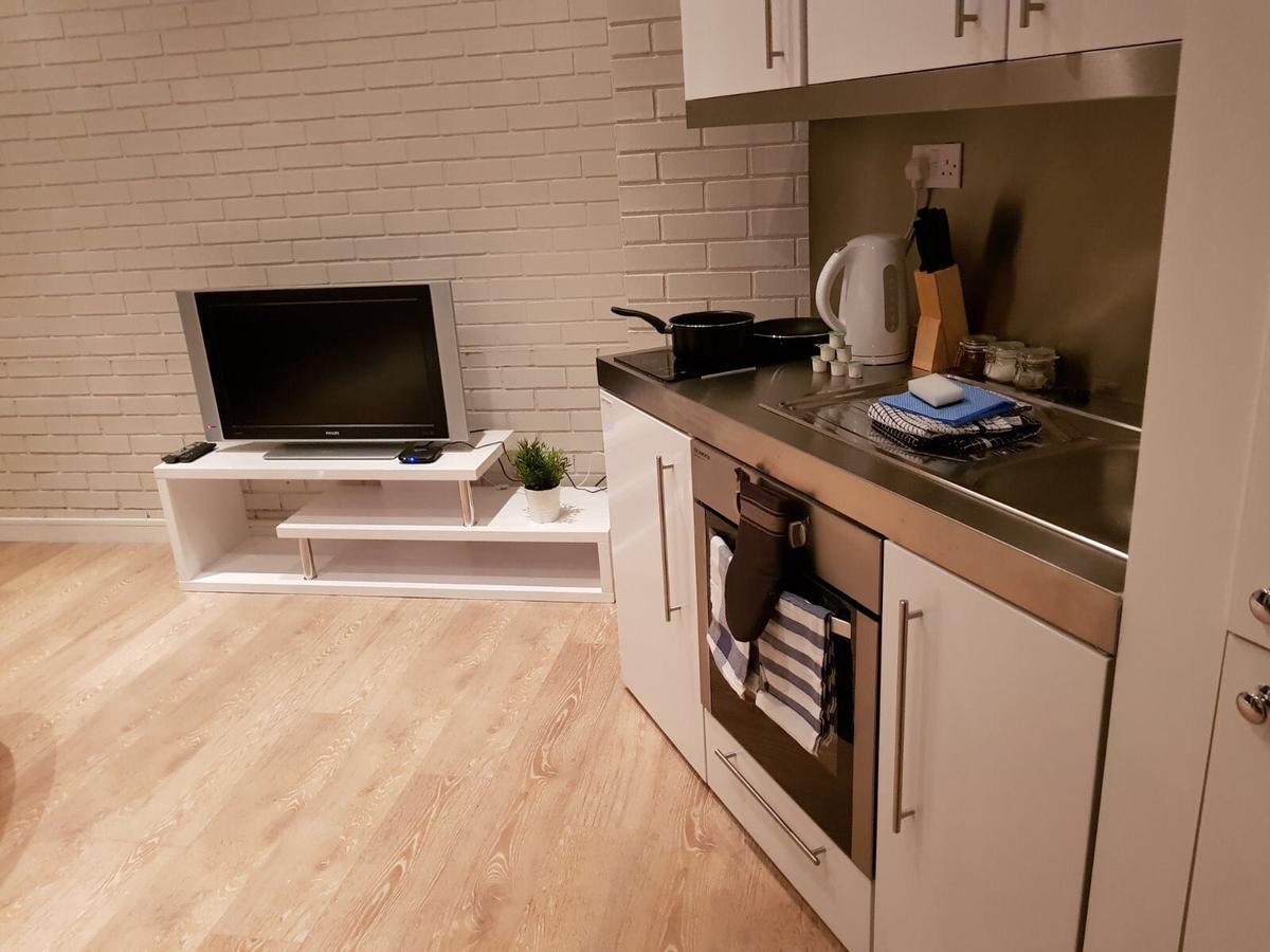 Luxury Platinum Apartment Milton Keynes