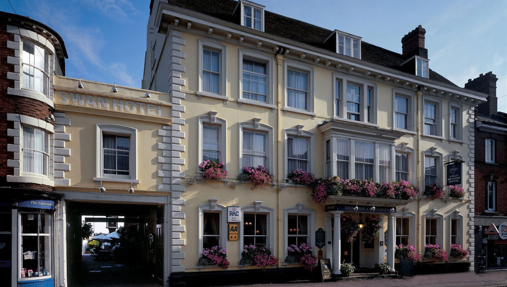 Swan Revived Inn